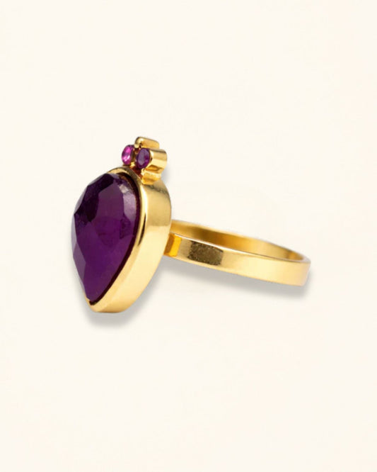 Handmade pear amethyst ring