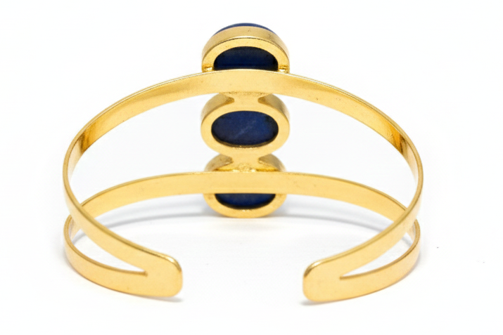 Sodalitecabochoncuff2