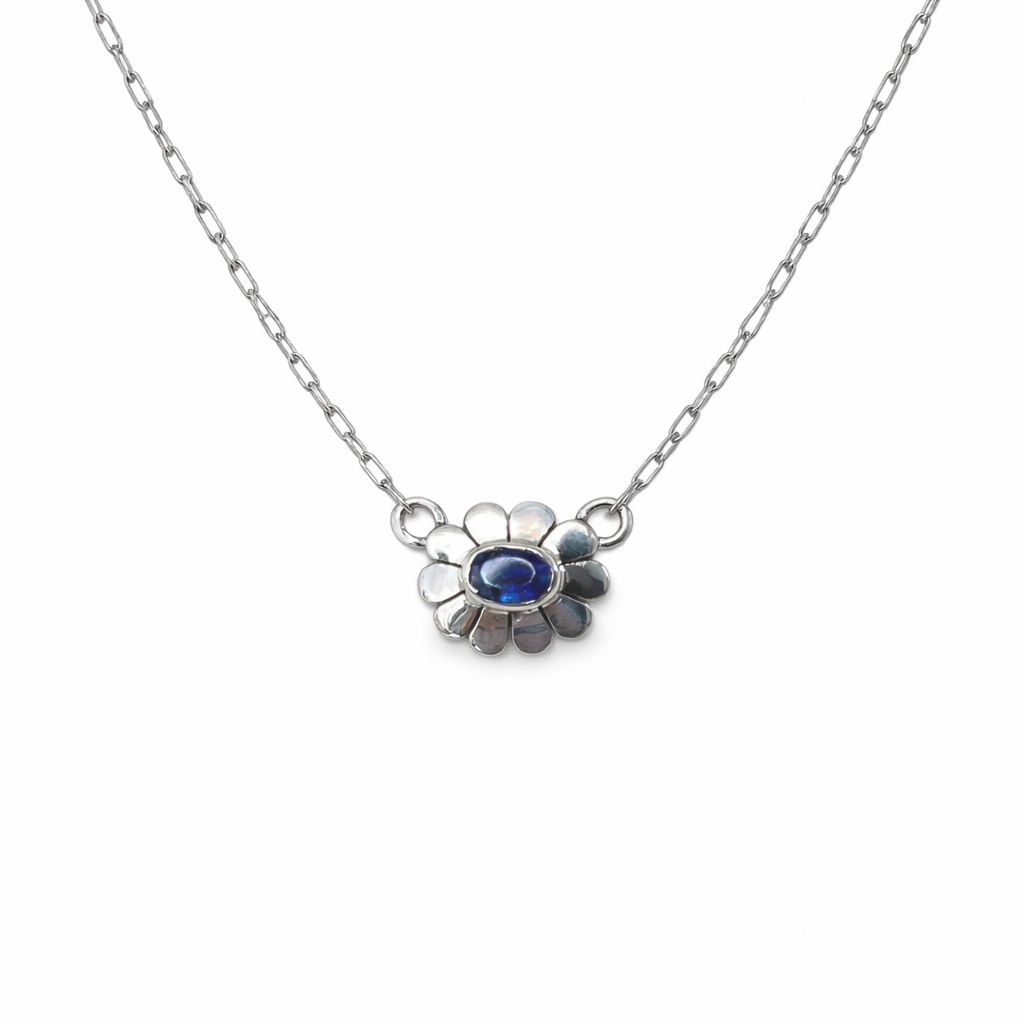 Handmade Silver Nautral iolite bloom pendant
