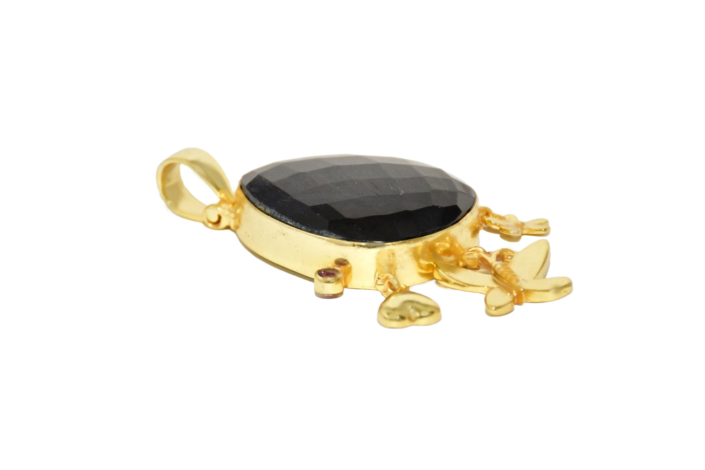 Handmade pendant showcasing a checker-cut pear-shaped Onyx1