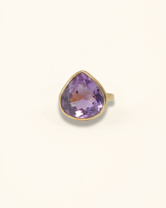 Handmade pear amethyst gemstone ring