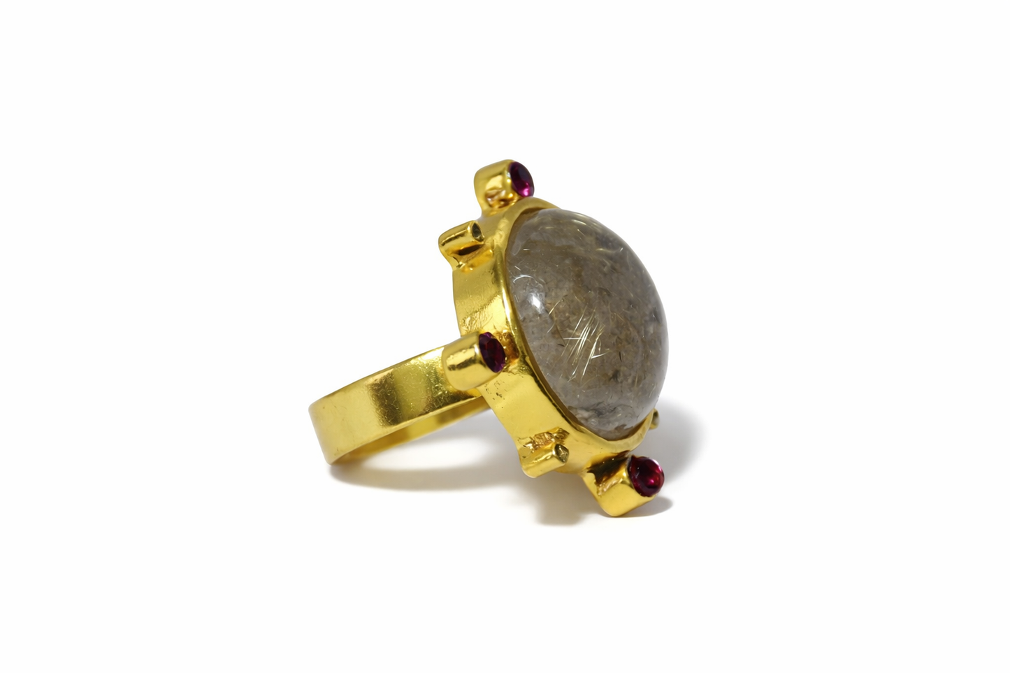 round_golden_rutilated_quartz_ring1
